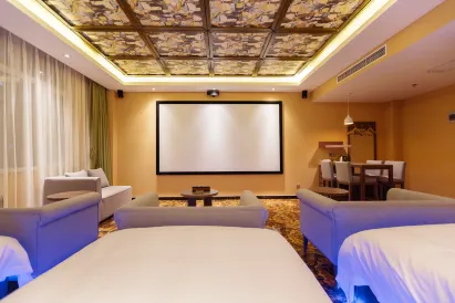 Guangying Movie Hotel