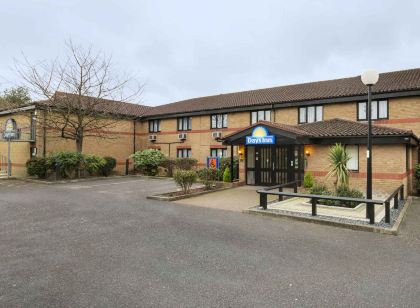 Days Inn by Wyndham London Stansted Airport