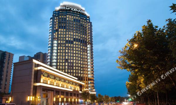 Modena Wuhan Zhuankou Fraser Suites