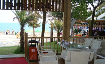 Dongshan Beautiful Island Holiday Inn