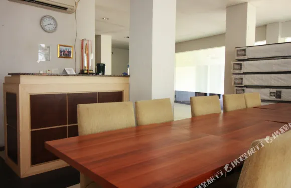 茂物西布布爾曼杜09號尼達酒店