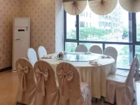 Yuegang Hotel Hotels in Xinxing County