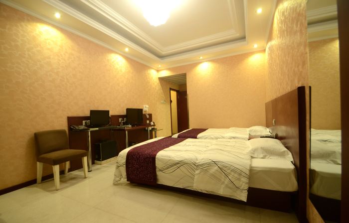 City 118 Hotel (High-speed)