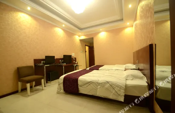 青年迷你賓館（高邑店）