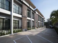 Siam grand Hotel Nakhonphanom Hotels in der Nähe von Wat Pa Thamwiwek