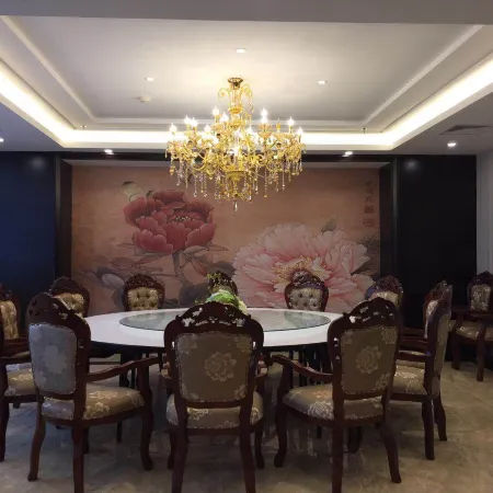 Yanta Hotel