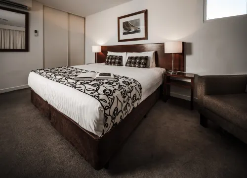 Salamanca Suites