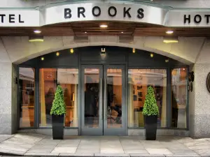 Brooks Hotel