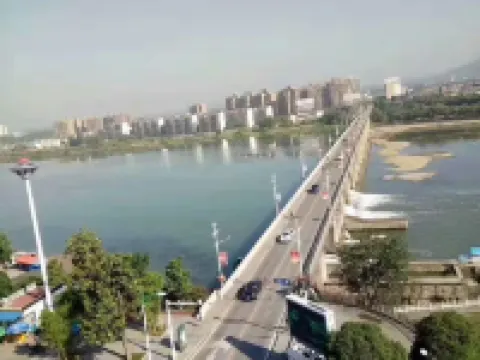Chunjiang Hotel فنادق في دانغ يان