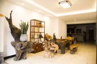 Yan He Garden Hotel Hotels in Qingzhen