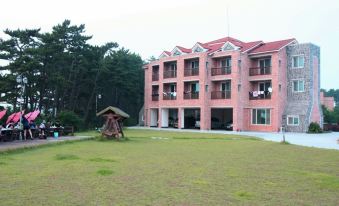 Taean Golden Wave Pension