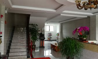 Linxia Changyi Hotel