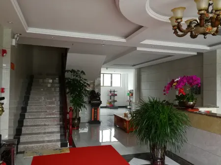 Linxia Changyi Hotel