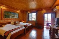 Jiuqi Longji Holiday Hotel