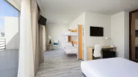 Tryp by Wyndham Lisboa Caparica Mar Hotels in Costa de Caparica
