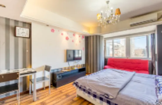 Yantai Hainabian Scenic Apartment