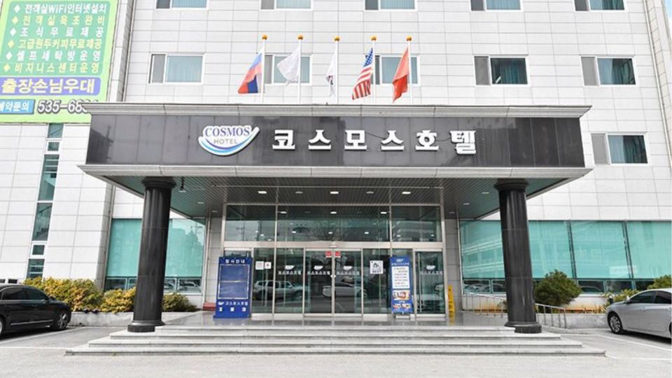 Cosmos Hotel