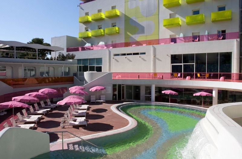 Semiramis Hotel