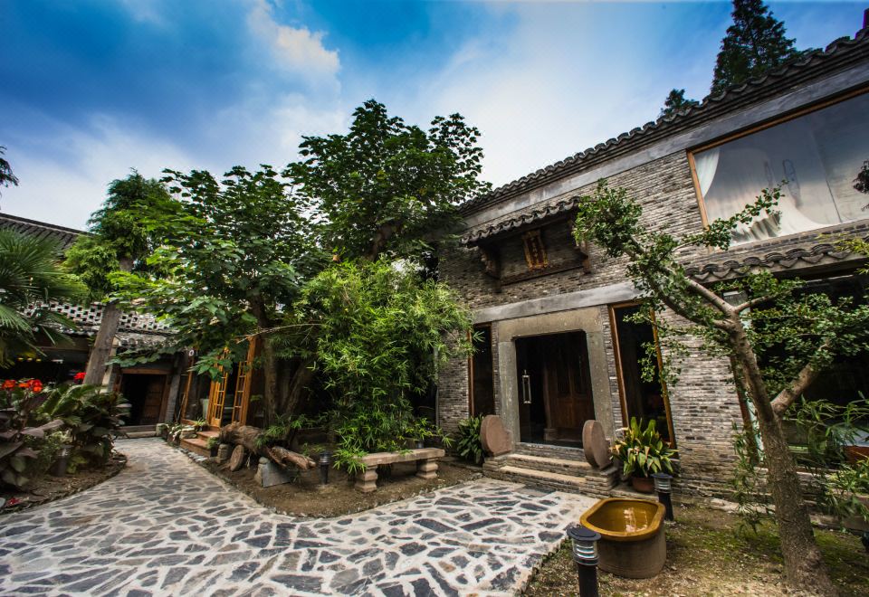 4. 주자자오 옌윈쥐..