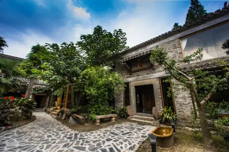 Yayunju Inn Отели рядом с достопримечательностью «Shanghai Puji Bridge»