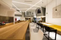 LAKE SIGHT DESIGN HOTEL