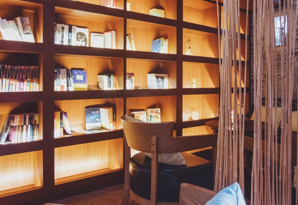 1. 시보니 인 푸얀..