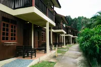 Redang Holiday Beach Resort Các khách sạn gần Redang Airport