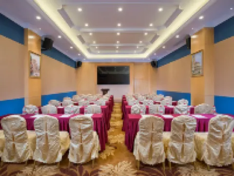 Vienna Hotel ( Fengshun Hot Spring Branch) Hotels in Fengshun