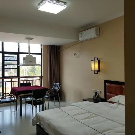 Yu Shan Hua Ting Holiday Hotel