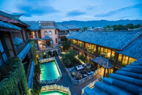 ลี่เจียง อลิซ บูทิก โฮเทล (Lijiang Alice Boutique Hotel)