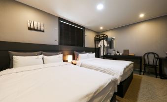 Bcent Hotel - Housity