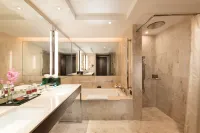 Conrad Singapore Marina Bay Hotels in Singapore