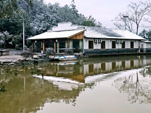 Jiande Xiuyun family farm homestay