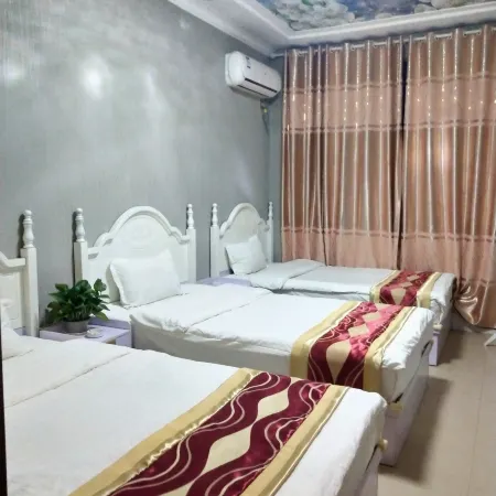 Neixiang Wangjia Business Express Hotel