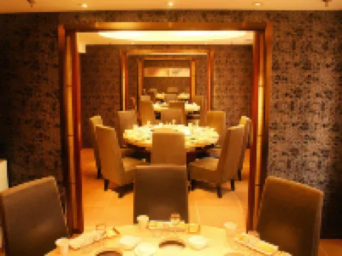 Spring Summer Fall Winter International Hotel Hotels in Dingxing