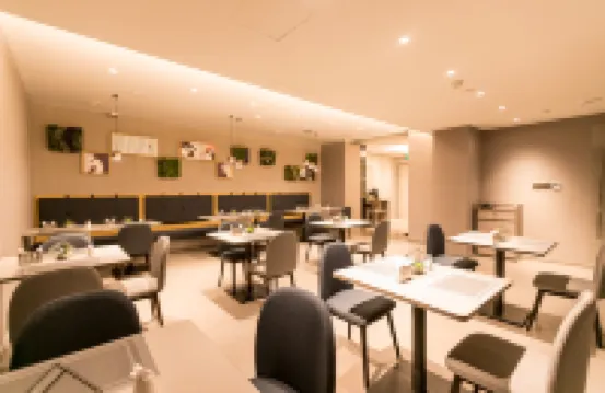 如家商旅酒店（中山石岐大信新都滙店）