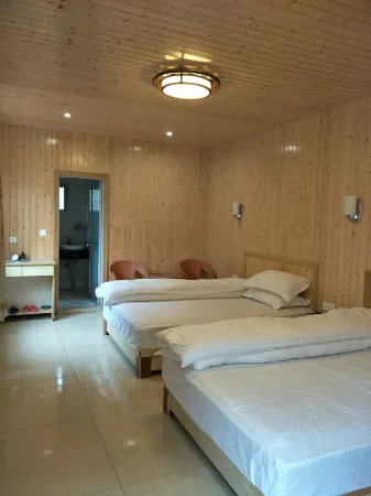 Ningbo Xikeng Guesthouse Отели рядом с достопримечательностью «Sanyintan (The Three Hidden Pools)»