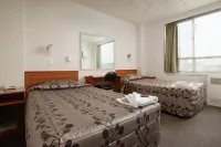 Kiwi International Hotel Hotels in 