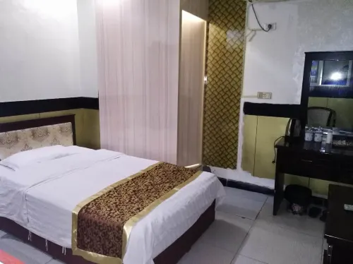 Xuanhan Huatai Hotel