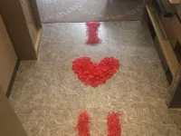 柏槿酒店（廣州天河體育中心龍口西地鐵站店） 鄰近廣東文學藝術中心的酒店