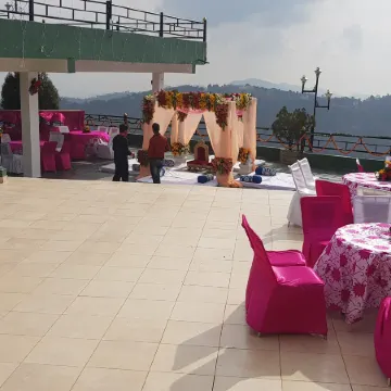 Hotel Barog Heights