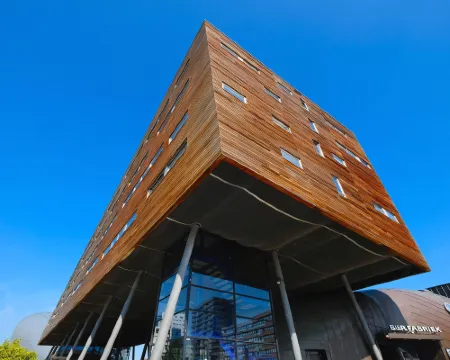 Leonardo Hotel Almere City Center Hotels in Almere