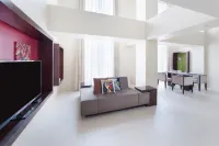 The Picasso Boutique Serviced Residences Managed by HII - balcone