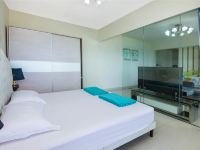 三亚椰海时光海景度假公寓 - 映时光180度海景一室一厅套房