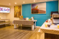 Smart Hyde Park Inn Hostel