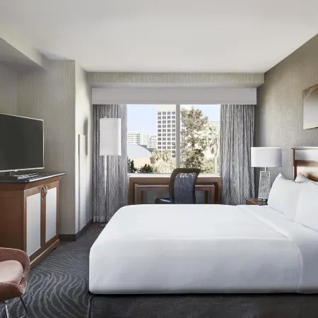 AC Hotel San Jose Downtown Отели рядом с достопримечательностью «Спортивный комплекс «SAP-центр»»