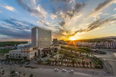 Huayang International Hotel Hotels in Luonan