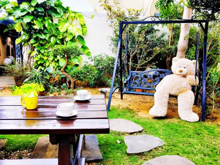 Bora Bora Guest House Отели рядом с достопримечательностью «Sail Rock»