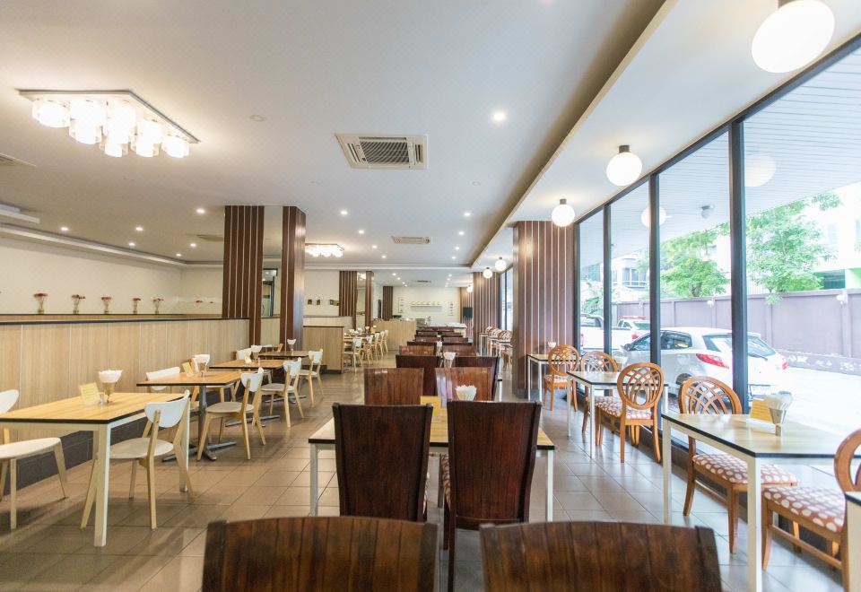 1. 마르시 호텔 방..