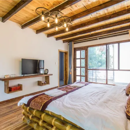 Mogan Mountain House